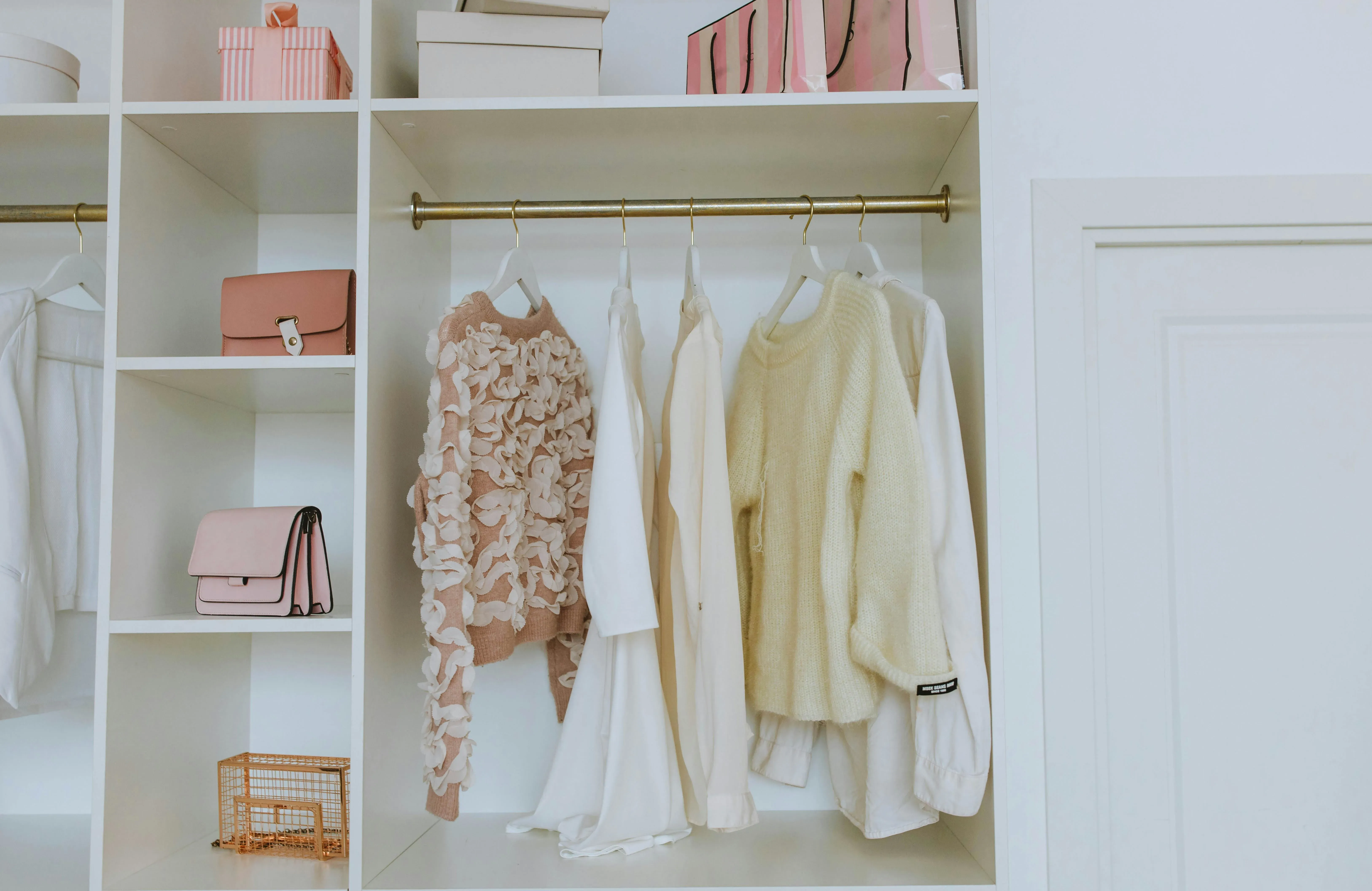 Modular Wardrobe Design Cost in Delhi NCR 2025-c8.4